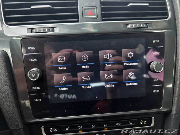 Volkswagen Golf VII kombi 1.6 TDI-NOVÉ V 2017