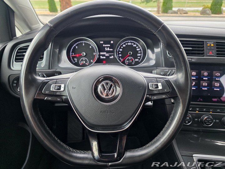 Volkswagen Golf VII kombi 1.6 TDI-NOVÉ V 2017