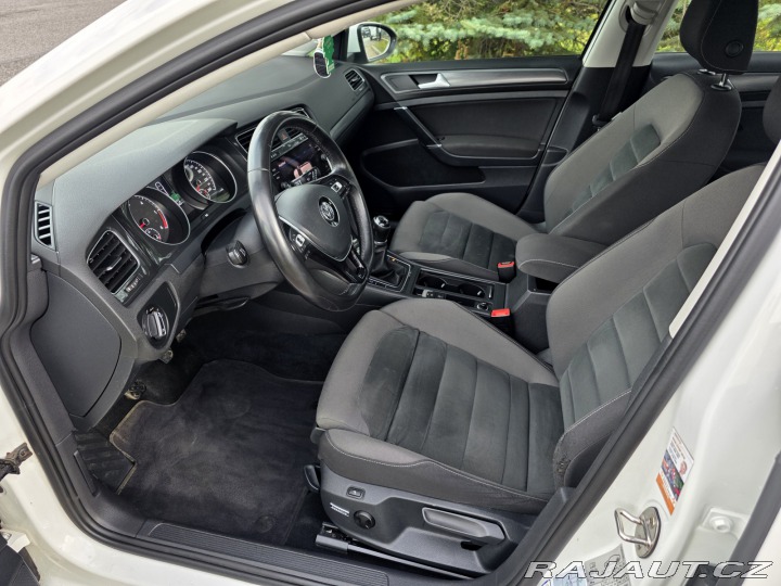 Volkswagen Golf VII kombi 1.6 TDI-NOVÉ V 2017