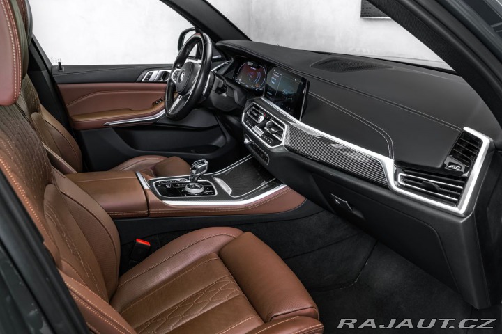 BMW X5 M50i xDrive 1800