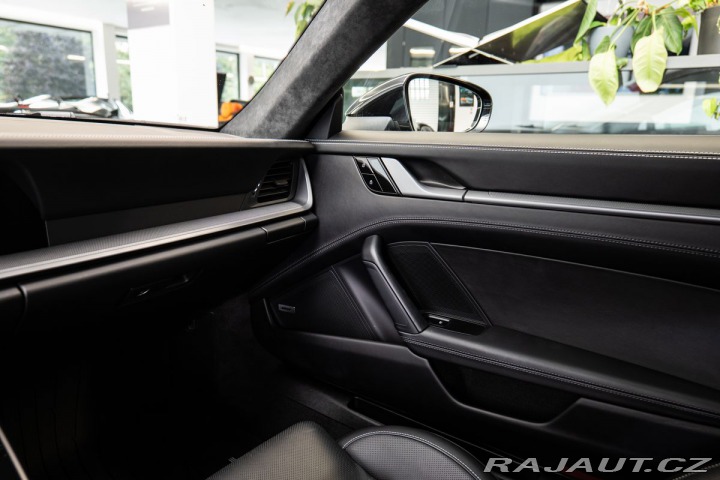 Porsche 911 (992) Carrera S 1800