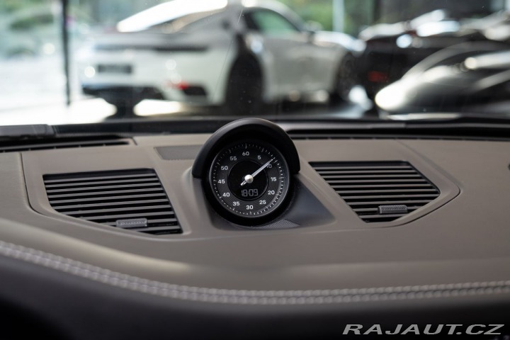 Porsche 911 (992) Carrera S 1800