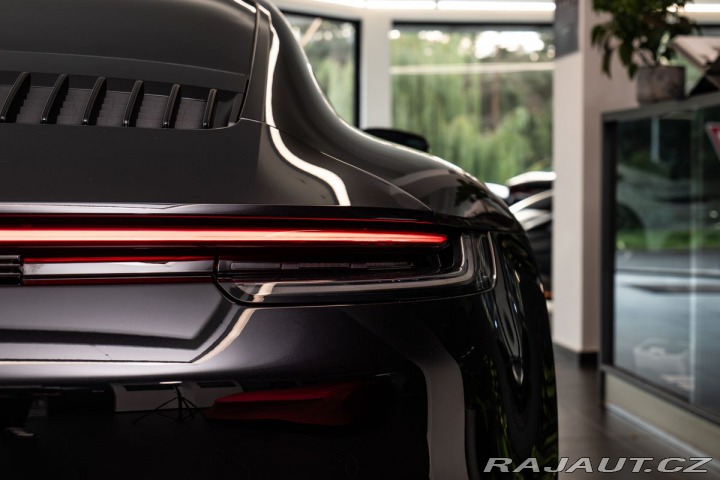 Porsche 911 (992) Carrera S 1800