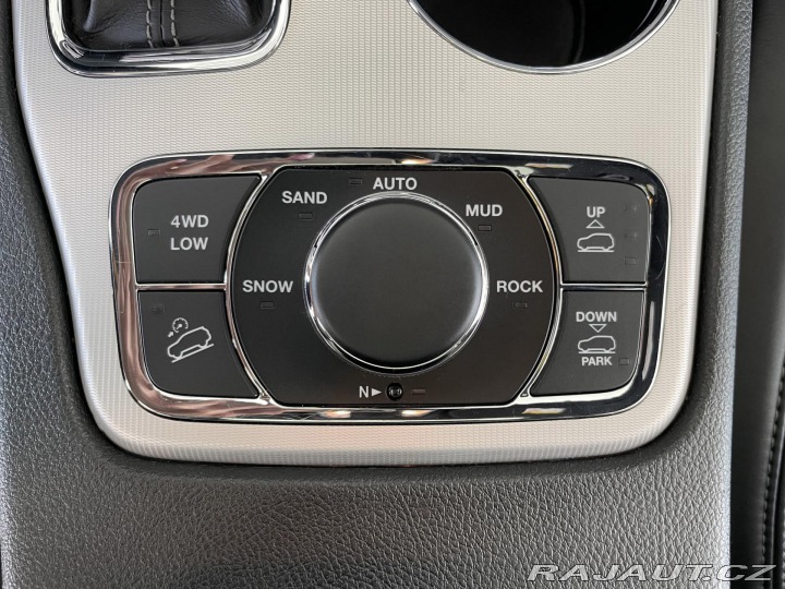 Jeep Grand Cherokee 3,0CRD Overland*REZERVACE 2019