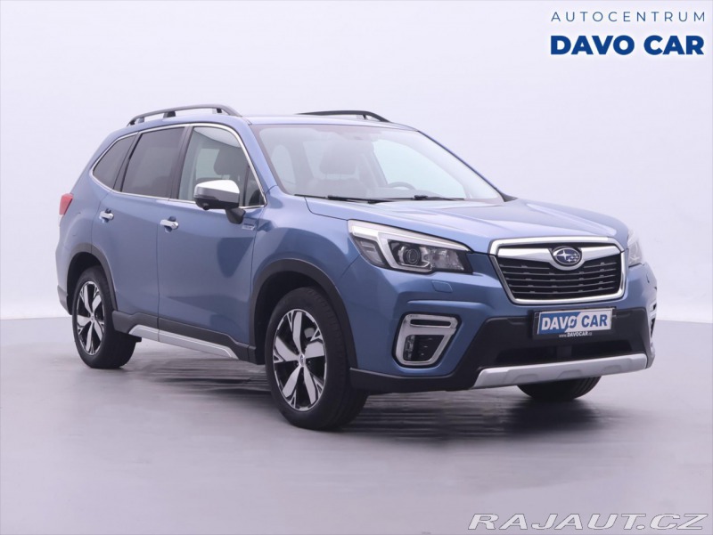 Subaru Forester 2,0 e-Boxer 110kW CZ Exec
