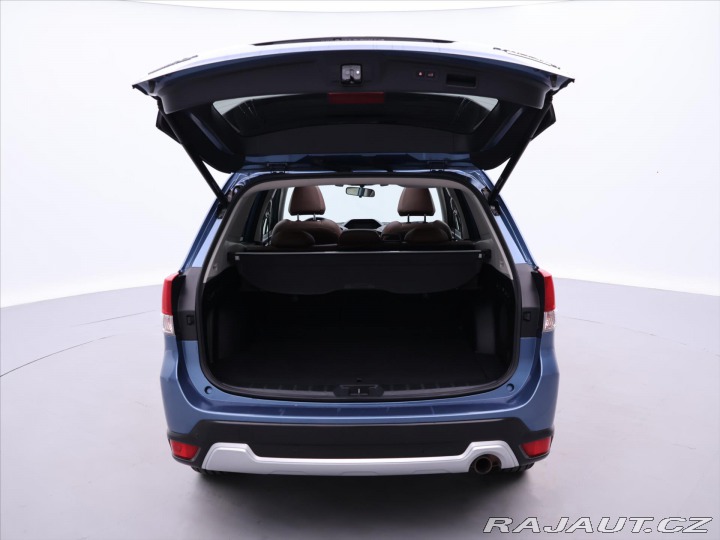 Subaru Forester 2,0 e-Boxer 110kW CZ Exec 2020