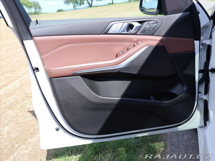 BMW X7 3,0 40i 245 kW xDrive M-P 2021