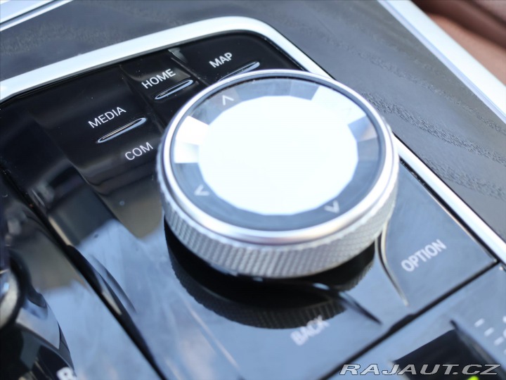 BMW X7 3,0 40i 245 kW xDrive M-P 2021