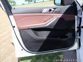 BMW X7 3,0 40i 245 kW xDrive M-P 2021