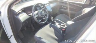 Hyundai Tucson 1,6   bíly, T-GDI-benzin, 2023
