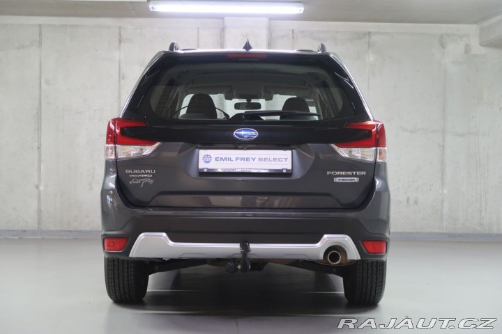 Subaru Forester 1800