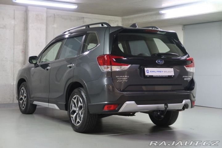 Subaru Forester 1800