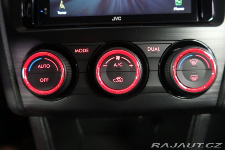 Subaru XV 2.0Boxer,CZ,Manuál,4x4 2013