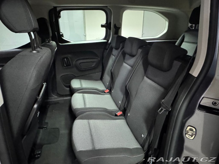 Toyota ProAce City Verso Family EV Long 2026