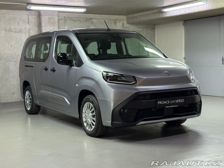 Toyota ProAce City Verso Family EV Long 2026