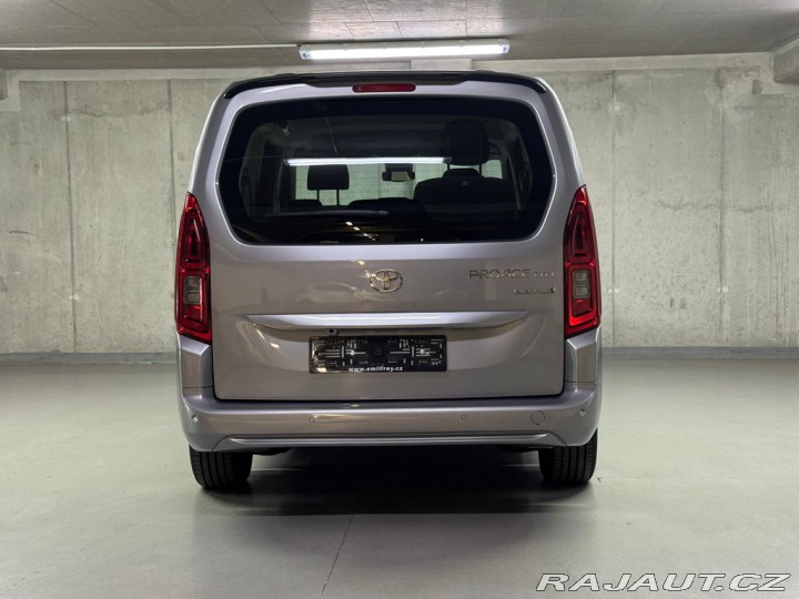 Toyota ProAce City Verso Family EV Long 2026