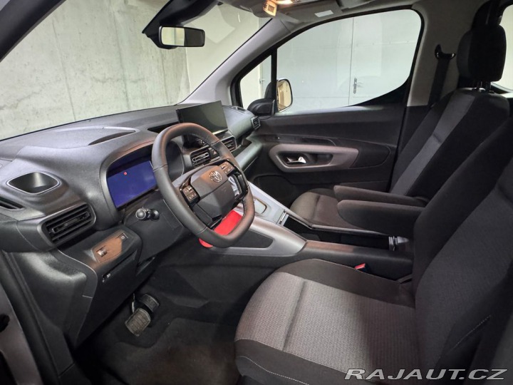 Toyota ProAce City Verso Family EV Long 2026