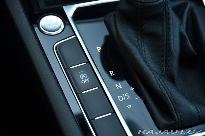 Volkswagen Passat 2.0TDi HIGHLINE PANORAMA 2019