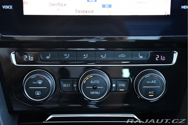 Volkswagen Passat 2.0TDi HIGHLINE PANORAMA 2019