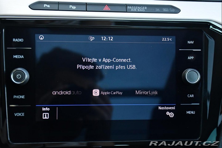 Volkswagen Passat 2.0TDi HIGHLINE PANORAMA 2019