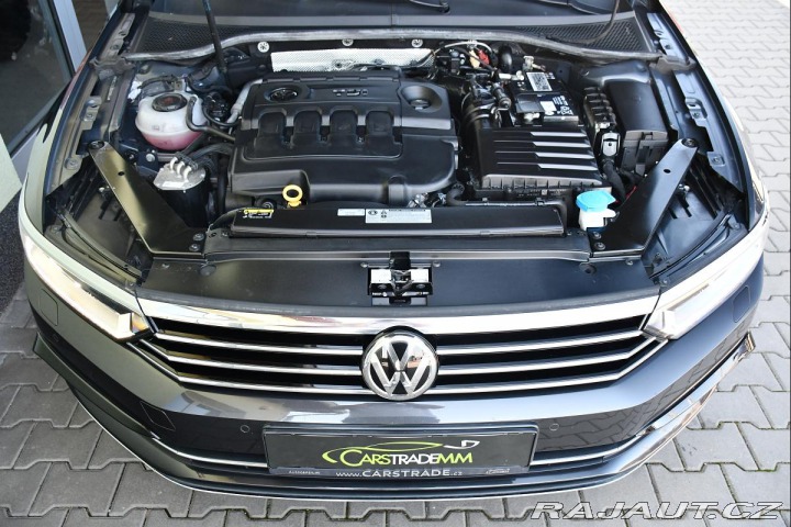 Volkswagen Passat 2.0TDi HIGHLINE PANORAMA 2019