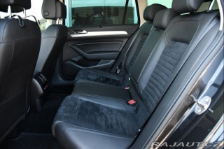 Volkswagen Passat 2.0TDi HIGHLINE PANORAMA 2019