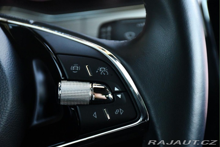 Škoda Superb 2.0TDi L&K DCC ACC TA 2021