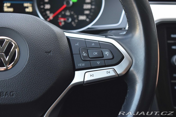 Volkswagen Passat 1.5 TSI 110kW DSG*TAŽNÉ*K 2020