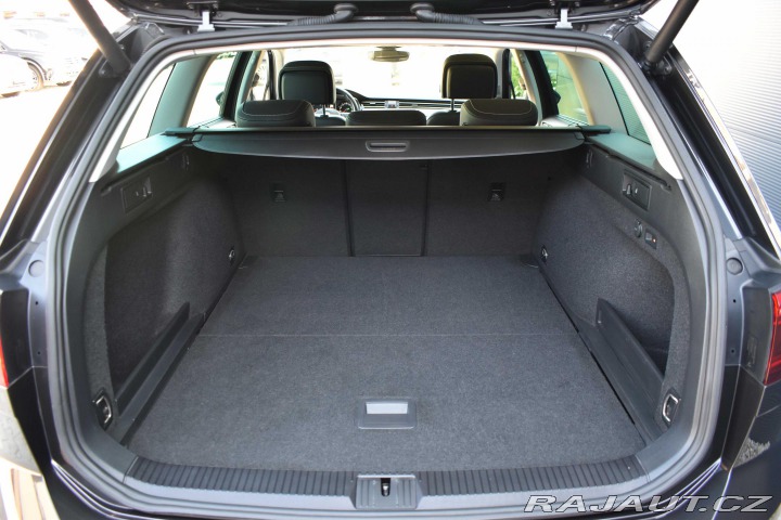 Volkswagen Passat 1.5 TSI 110kW DSG*TAŽNÉ*K 2020