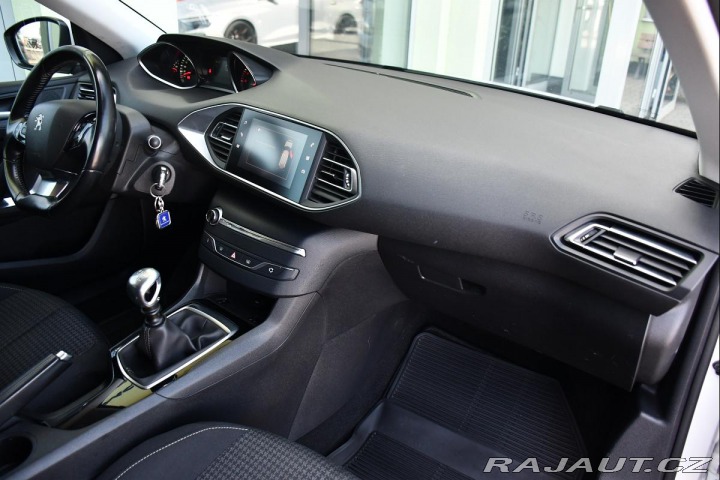Peugeot 308 1.5BlueHDI ACTVIVE ČR 2019