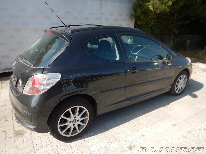 Peugeot 207 1.6 HDi 66 kw 2006