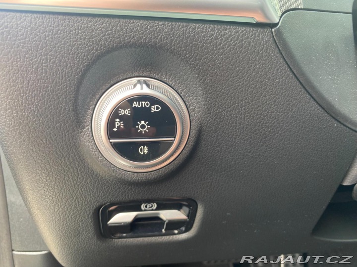 Mercedes-Benz C C 220 D 4MATIC 2025