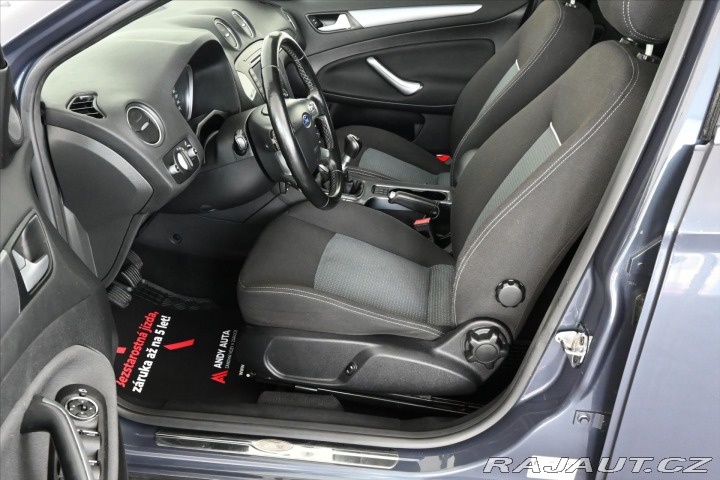 Ford Mondeo 2,0 TDCi 103kW XENON NAVI 2013