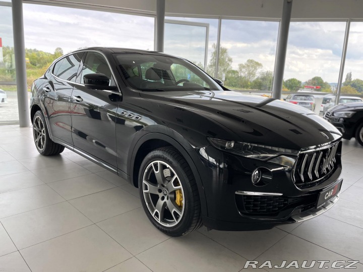 Maserati Levante  1800