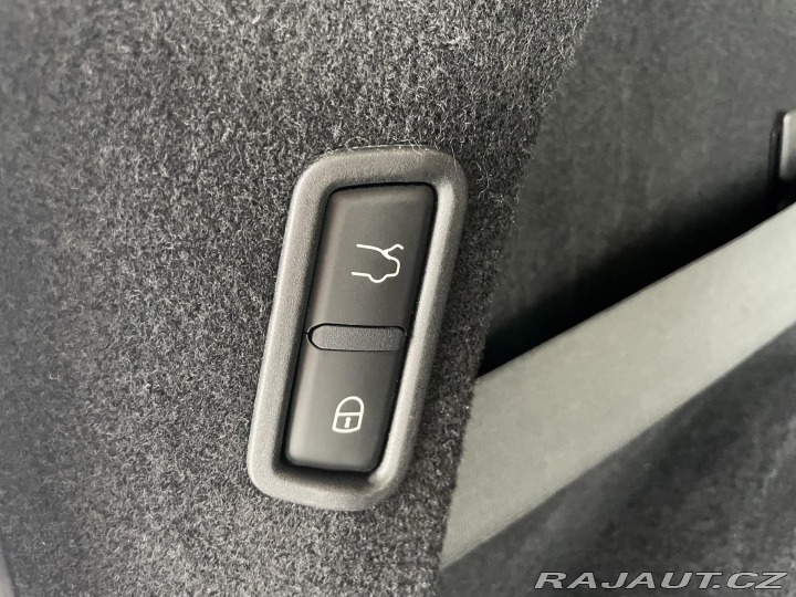 Maserati Levante  1800