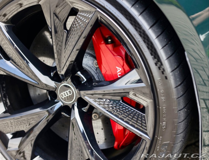 Audi RS6 Avant 4.0 TFSI V8 Quattr 2022