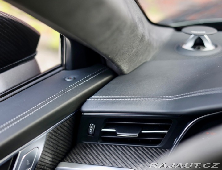 Audi RS6 Avant 4.0 TFSI V8 Quattr 2022