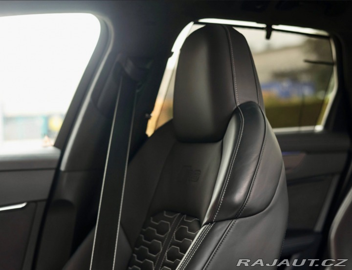 Audi RS6 Avant 4.0 TFSI V8 Quattr 2022