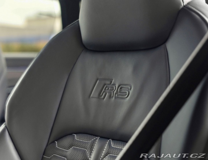 Audi RS6 Avant 4.0 TFSI V8 Quattr 2022