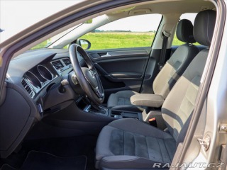 Volkswagen Golf 1,6 TDI DSG LED Navi DPH 2019