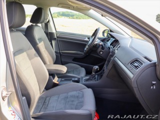 Volkswagen Golf 1,6 TDI DSG LED Navi DPH 2019
