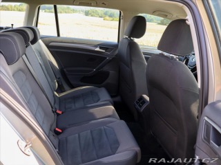 Volkswagen Golf 1,6 TDI DSG LED Navi DPH 2019