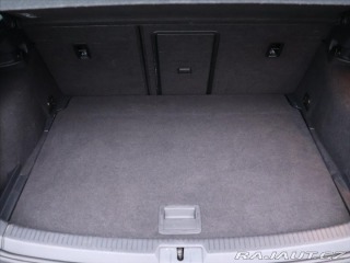 Volkswagen Golf 1,2 TSI R-Line Navi 1.Maj 2016