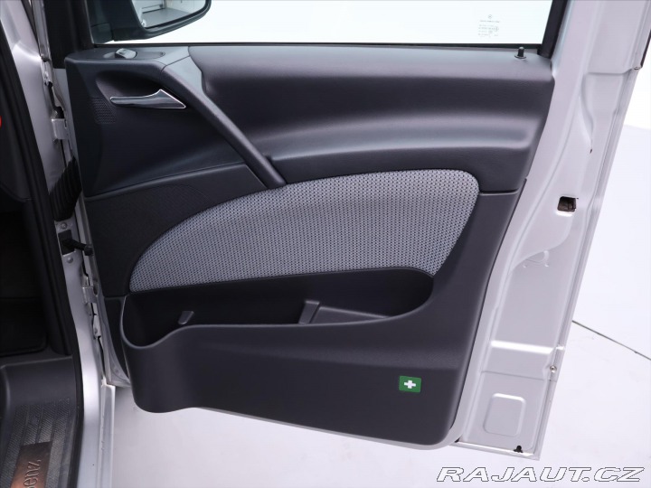 Mercedes-Benz Viano 3,0 CDI 165kW 6-Míst Auto 2012