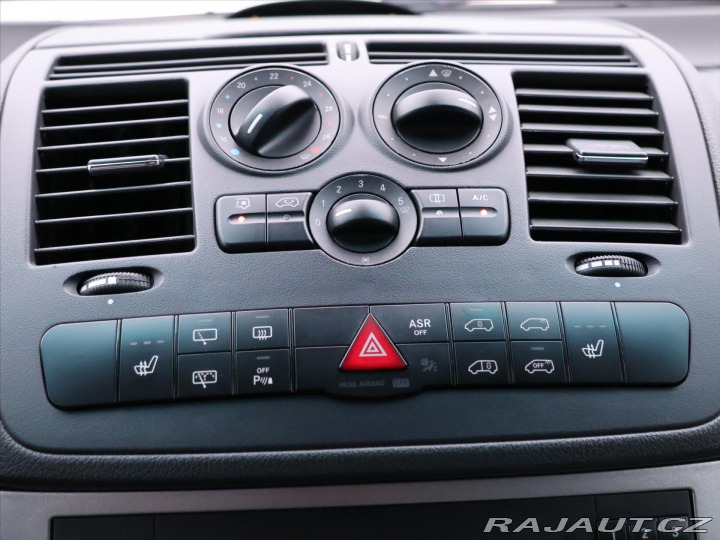 Mercedes-Benz Viano 3,0 CDI 165kW 6-Míst Auto 2012