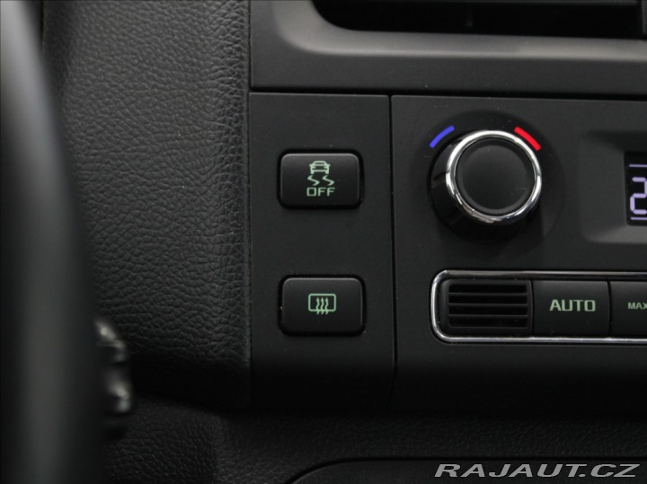 Škoda Roomster 1,2 TSi 63Kw 2.maj.ČR 151 2011