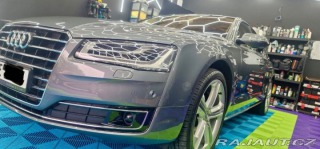 Audi A8 1800