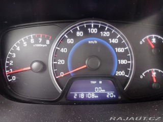 Hyundai i10 1,0 v dobrém stavu 2015