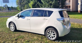 Toyota Verso 2,2 D-CAT 130 kW 2011