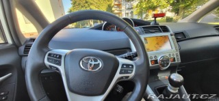 Toyota Verso 2,2 D-CAT 130 kW 2011